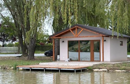 Csepreg Apartamento | Bene- hegyi apartmanok