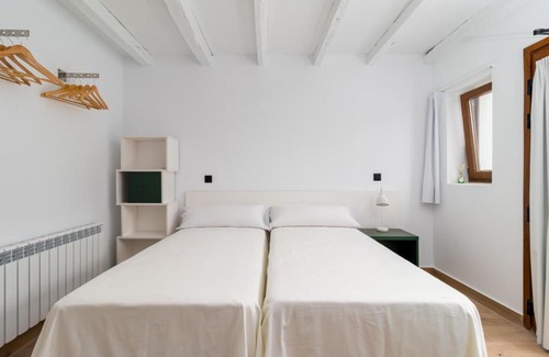 Suances Casa | BENEDICTA FAMILY ROOMS