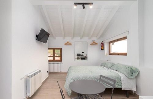 Suances Casa | BENEDICTA FAMILY ROOMS