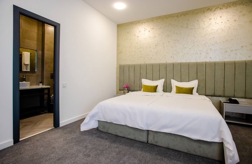 Erebuni Hotel | Benefice Hotel Yerevan