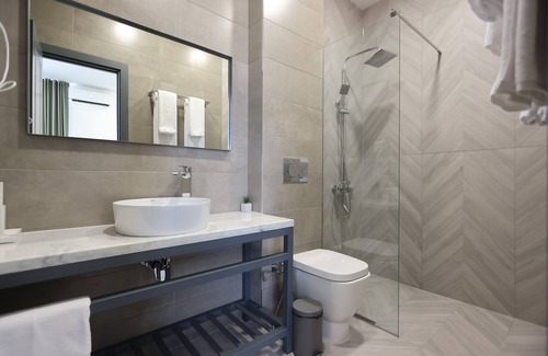 Erebuni Hotel | Benefice Hotel Yerevan