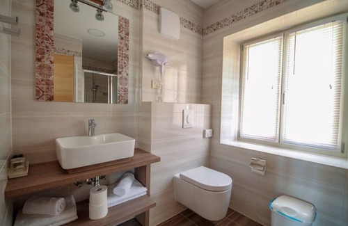 Kastel Novi Hotel | Benjamin Hotel