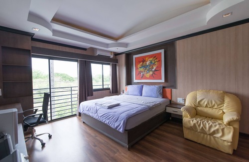 Lop Buri Hotel | Benjatara Boutique Place Resort