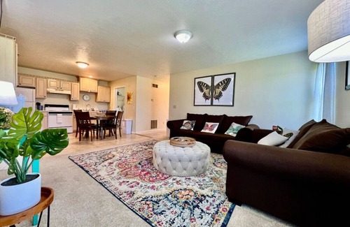 Monroe Casa | Benji's House by the lake