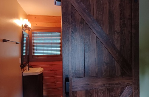 Whiteside Cabina | Bennett Lake Tiny Cabin