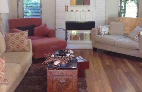 Bennett Valley Condominio | Bennett Valley home is a great location to explore Sonoma Valley.