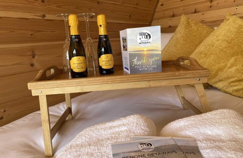 Limavady Otro | Benone Getaways- 'Carrick-A-Rede' Luxury Glamping Pod- with Hot Tub