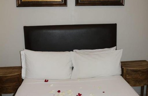 Berea Hotel | Bentley Lodge & Lifestyle