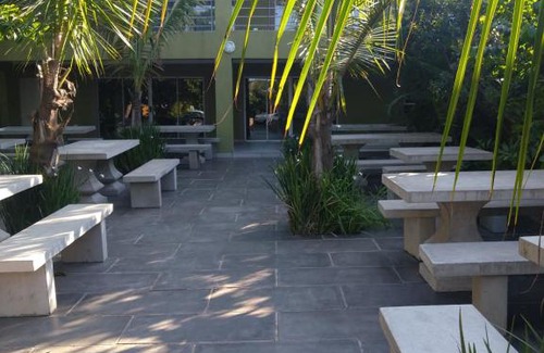 Berea Hotel | Bentley Lodge & Lifestyle