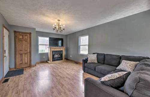 Benton Casa | Benton House w/ Fishing & Hunting On-Site!