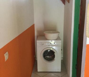 Le Moule Casa | Bercé Par Le COCOTIER Meublé 2 chambres