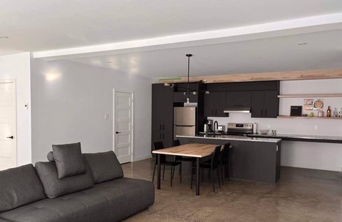 L'Anse-Saint-Jean Apartamento | BERG, Mont-Édouard, Ski-in Ski-out