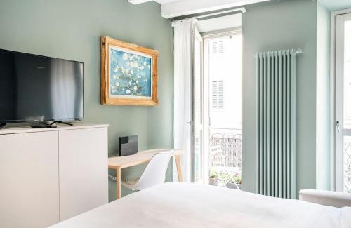 Borgo San Leonardo Apartamento | Bergamo Center [SUITE MIA] - Modern & Green + WiFi