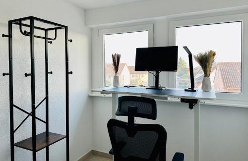 Ailingen Apartamento | Bergblick-Apartment IStayUnixI Seenähe-Workspace-Netflix I KEINE Monteure