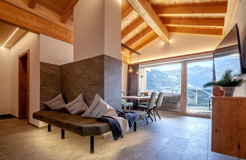 Wenns Apartamento | Bergchalet Haflingerherz