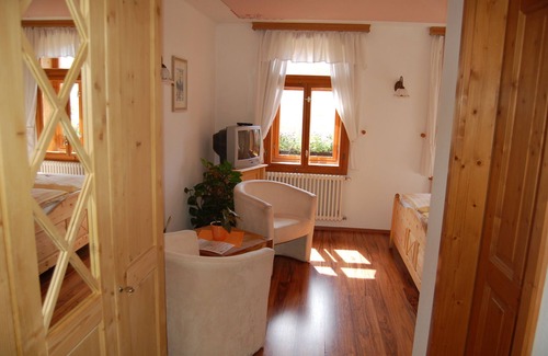 Klingenthal Casa | Berggasthaus und Pension Schöne Aussicht