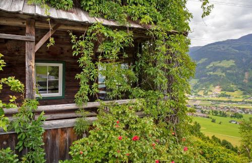 Fuegenberg Apartamento | Berghaus Wiesegg - Uriges Tiroler