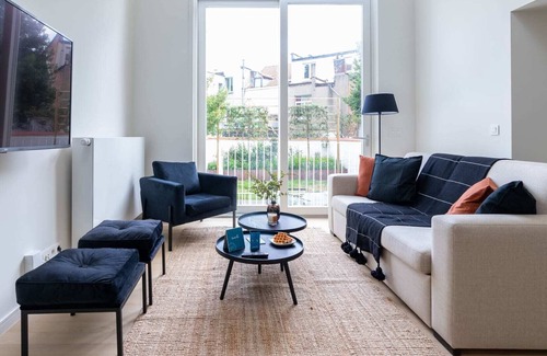 Saint-Josse-ten-Noode Apartamento | Beriot II - Tres Habitaciones Piso, Capacidad 8