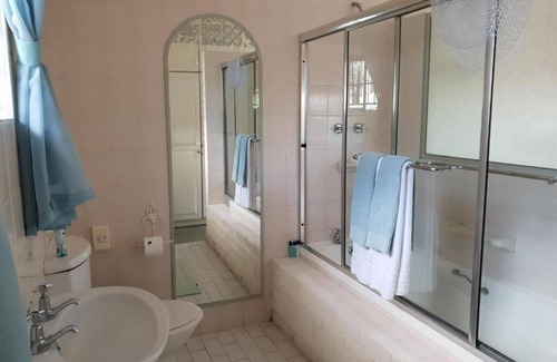 Durban North Casa | Berkeley House