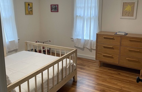 Norfolk Casa | Berkshire Retreat Near Hiking, Outdoors, and Walkable to Town