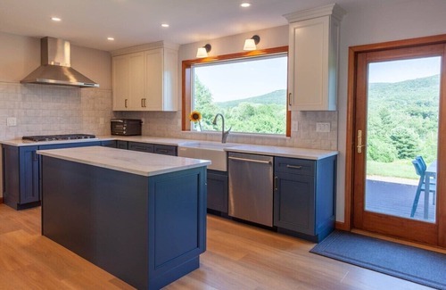 Cheshire Casa | Berkshires Lakefront Retreat by Evergreen Home
