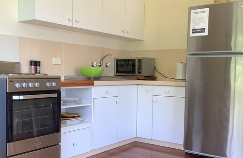 Bermagui Casa | Bermagui Bay Beach House. Bungalow in the Heart of Bermagui