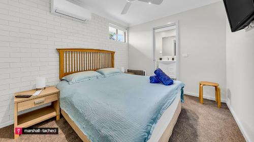 Bermagui Casa | Bermagui River View - Unit 1,1 Lindo Street 3 bdrm Villa