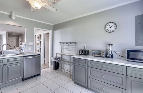 Bermuda Beach Cabaña | 4513berbfbbnh - Bermuda Beachfront