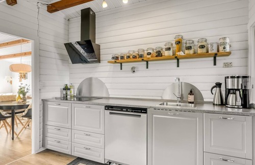 Floutrup Casa | "Berner" - 500m to the fjord by Interhome