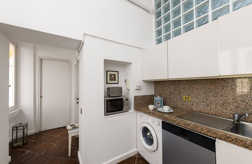 Rione XIV Borgo Apartamento | Bernini al Borgo - St Peter Vatican