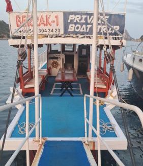 Icmeler Alquiler De Eote | Berrak1 private yacht