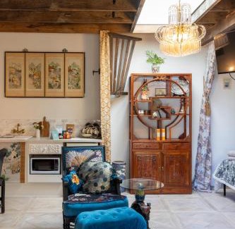 Taradale Casa | Berry Stable - Restored Barn, Taradale