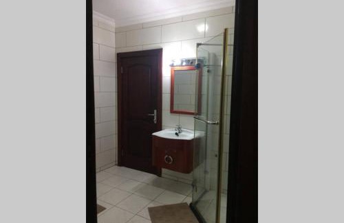 Dzorwulu Apartamento | Bertha's Court D-Plus Two bedroom Apartment