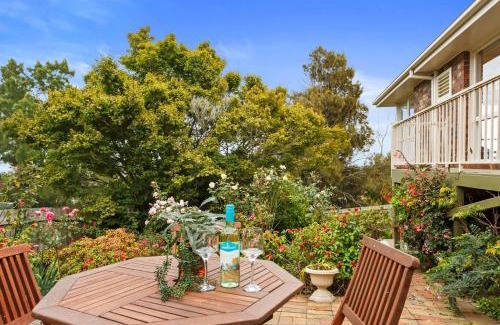 Berwick Casa | BerwickHills Stylish 3 BdrmHome *Free Wifi*NetFlix