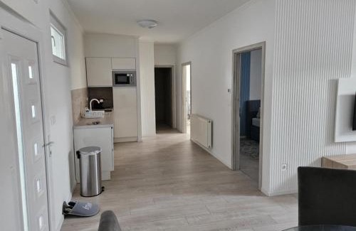 Kaposvar Apartamento | Berzsenyi Apartmanház