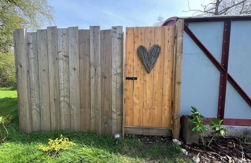 Itteringham Cabina | Beside the Willows Carriage