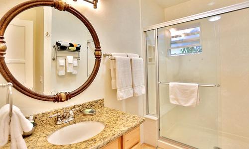 Sunset Beach Hotel | Beso Del Sol