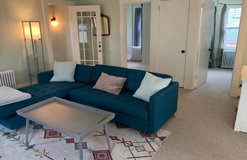 Conneaut Casa | Bessie's Nest- Tranquil Home Close to Public Beach