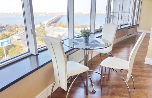 Dnipro Apartamento | Best Apartments in Most City, River View