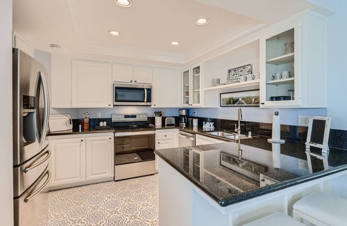 Coronado Cays Casa | Beach and bay views in a beautiful and cozy townhome in Coronado