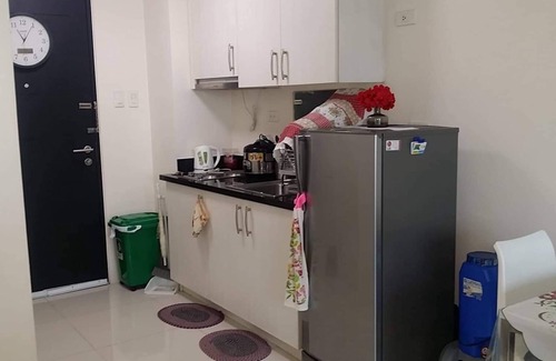 Valencia Apartamento | El mejor condominio en New Manila-Princeton Residence