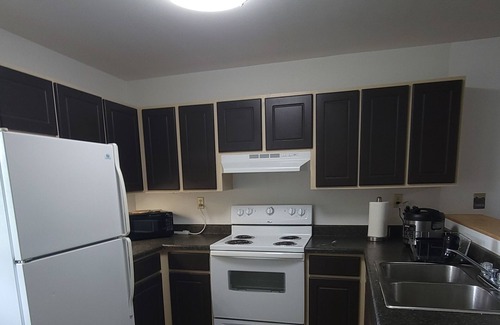 Mountain Home Condominio | Best Dam View! Lake access, Lake & Dam view+room to roam.