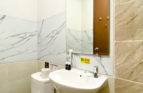Bekasi Timur Apartamento | Best Deal And Cozy Studio At Apartment Transpark Juanda Bekasi Timur