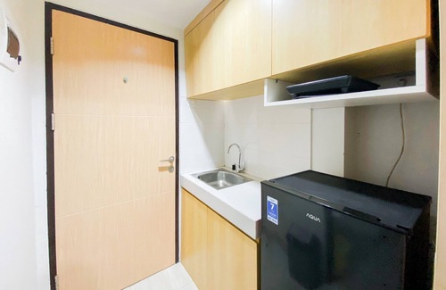 Jatingaleh Apartamento | Best Deal And Homey 1Br Without Living Room At The Alton Apartment