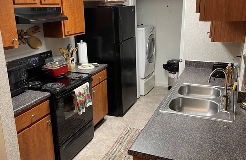 Energy Corridor Apartamento | Best Entire 1Bed/2Bath at its rate