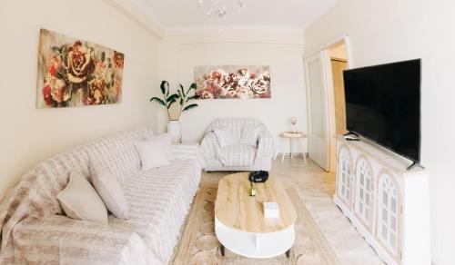 Patras Apartamento | Best House Saint John, New Port of Patras