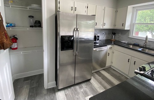 Snellville Casa | BEST LOCATION- 3Br-1.5Bath - Close to everything!!