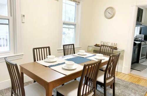Riverside Apartamento | Best Location At Harvard University! 4 Bedroom Apartment! Two Units Available!