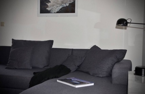 Hofheim am Taunus Apartamento | La mejor ubicación, apartamento de diseño en planta baja con jardín de 60m²