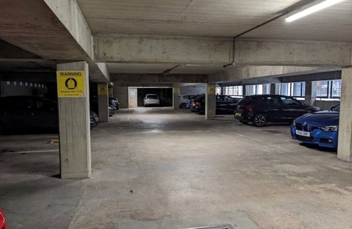 Belfast Central District Apartamento | Best Location in Belfast! Free Parking-Luxury Accommodation